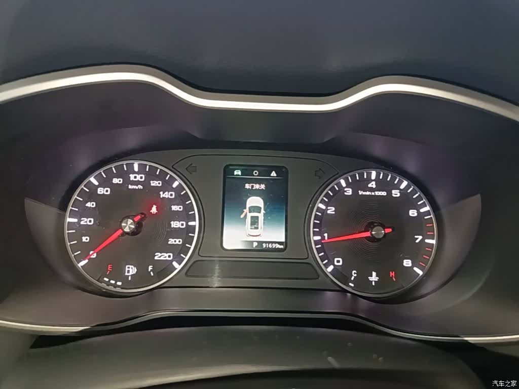 MG ZS, 2022 12