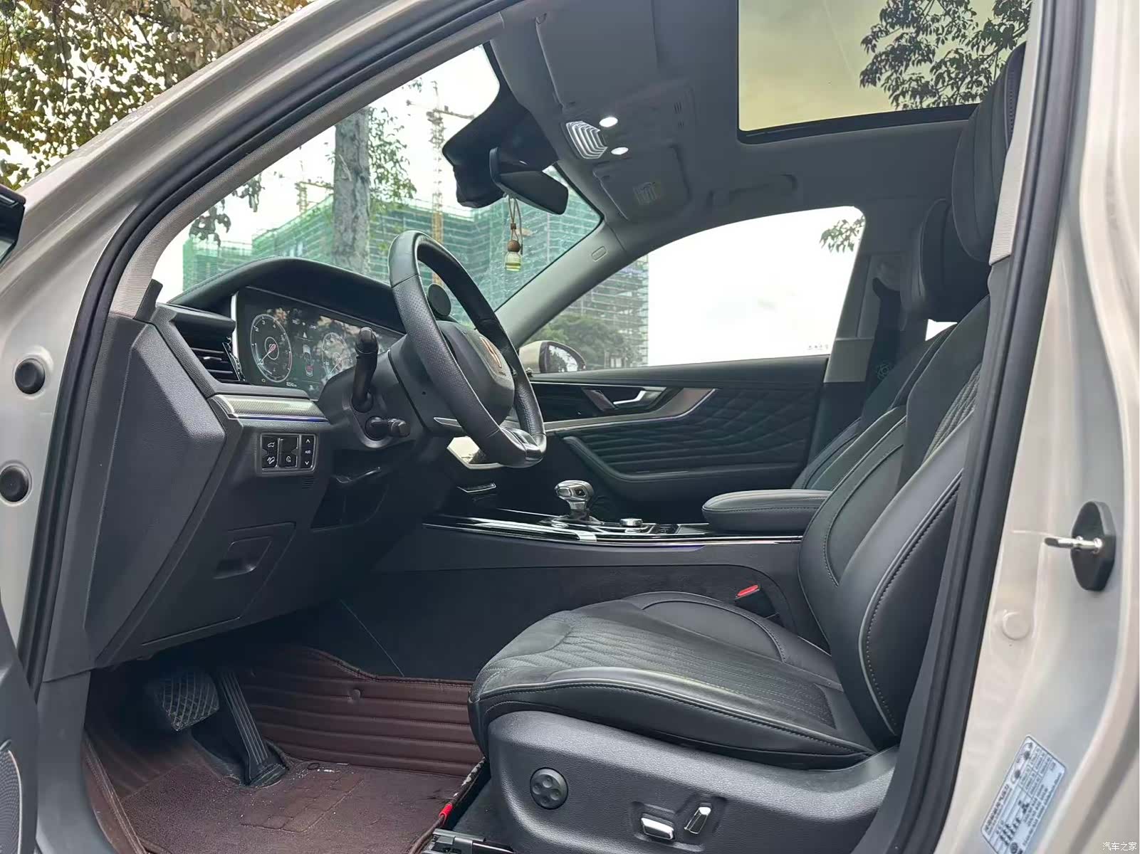 Hongqi HS5, 2022 все фото