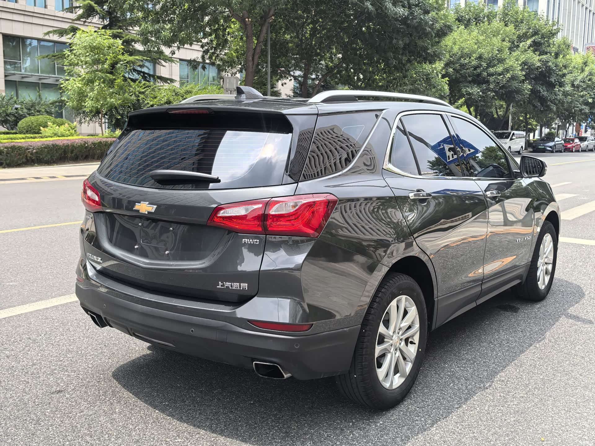 Chevrolet Equinox, 2018 все фото