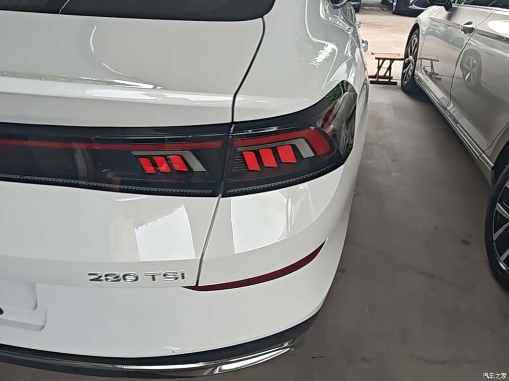 Volkswagen Lamando, 2022 8
