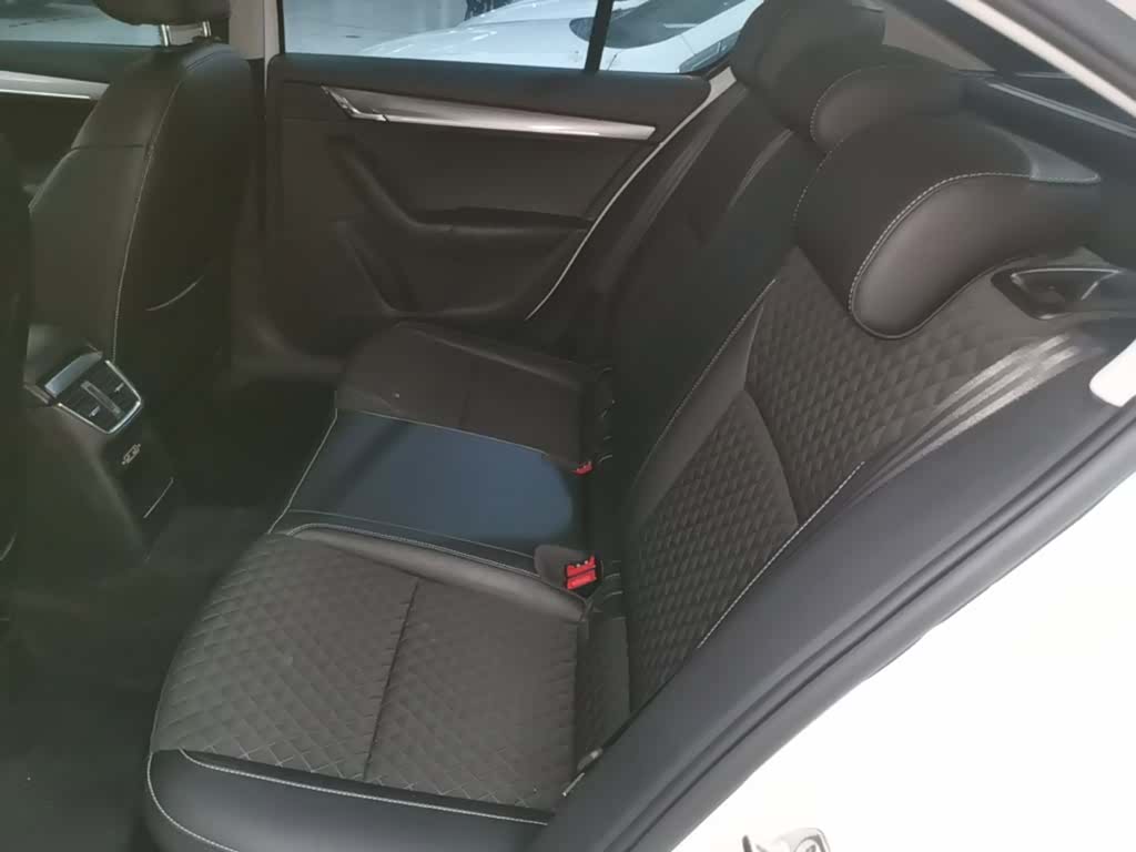 Skoda Octavia, 2018 17