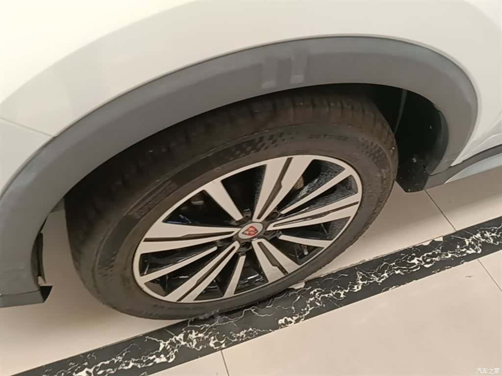 Roewe RX5, 2021 23