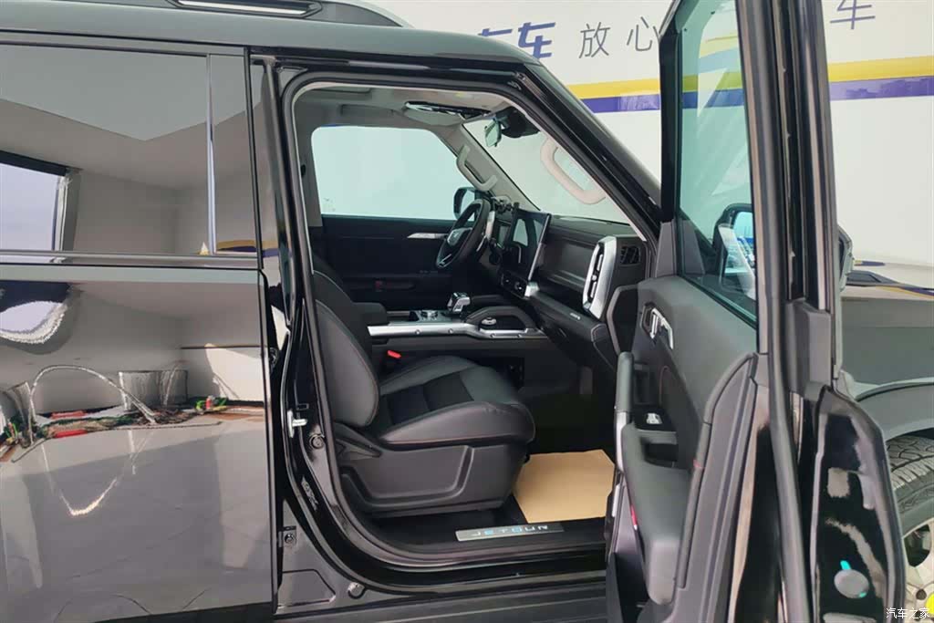 Jetour Traveller, 2024 8