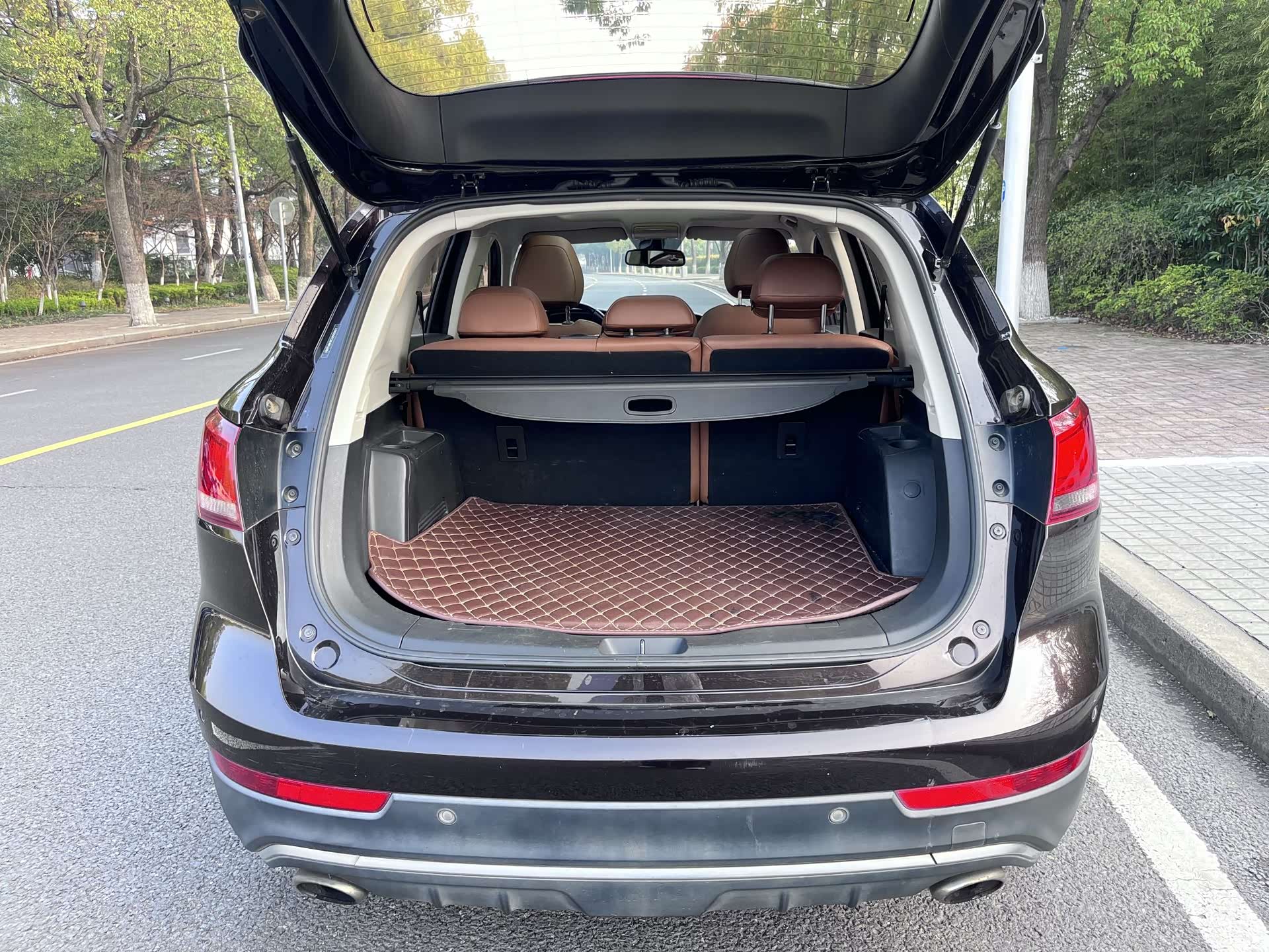 BaoWoQiChe BX7, 2017 20