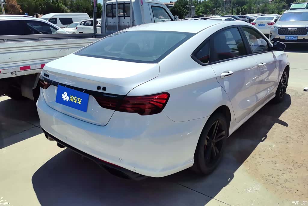 Geely Binray, 2021 3