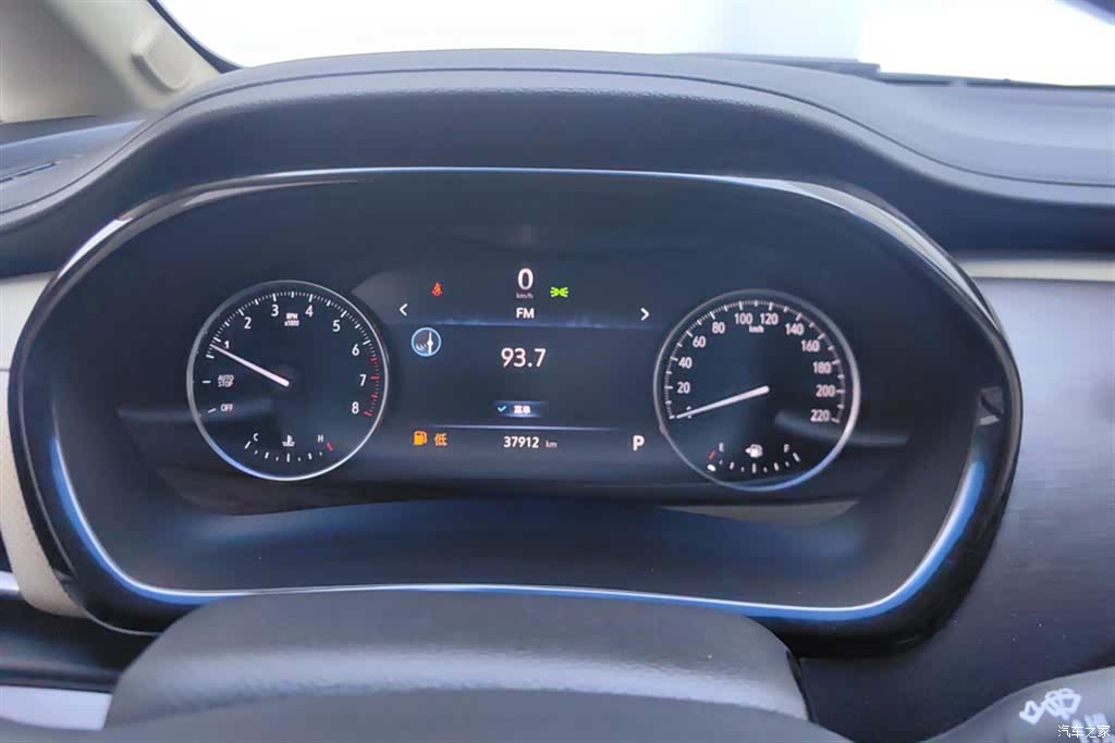 Buick GL8, 2023 14