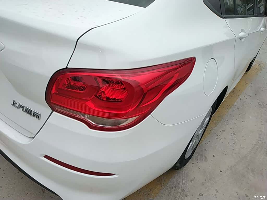 Chevrolet 320, 2019 8