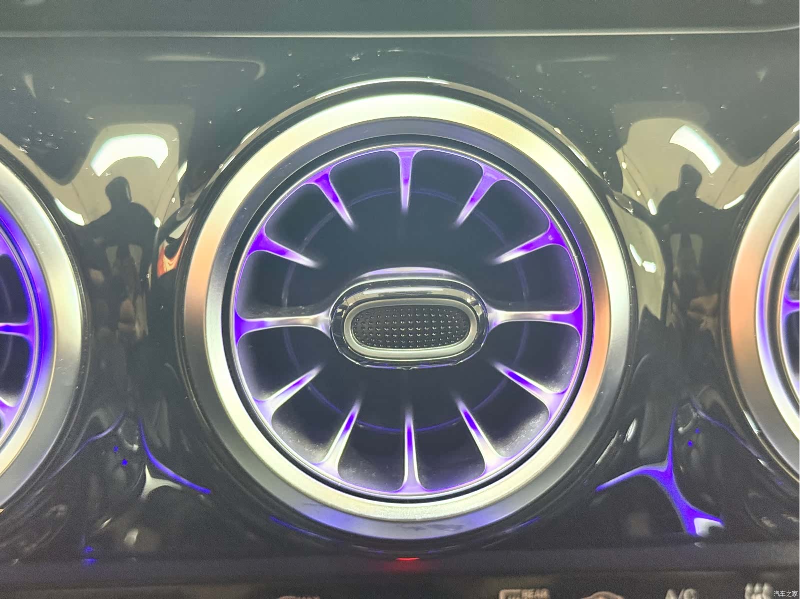 Mercedes-Benz EQA, 2024 30