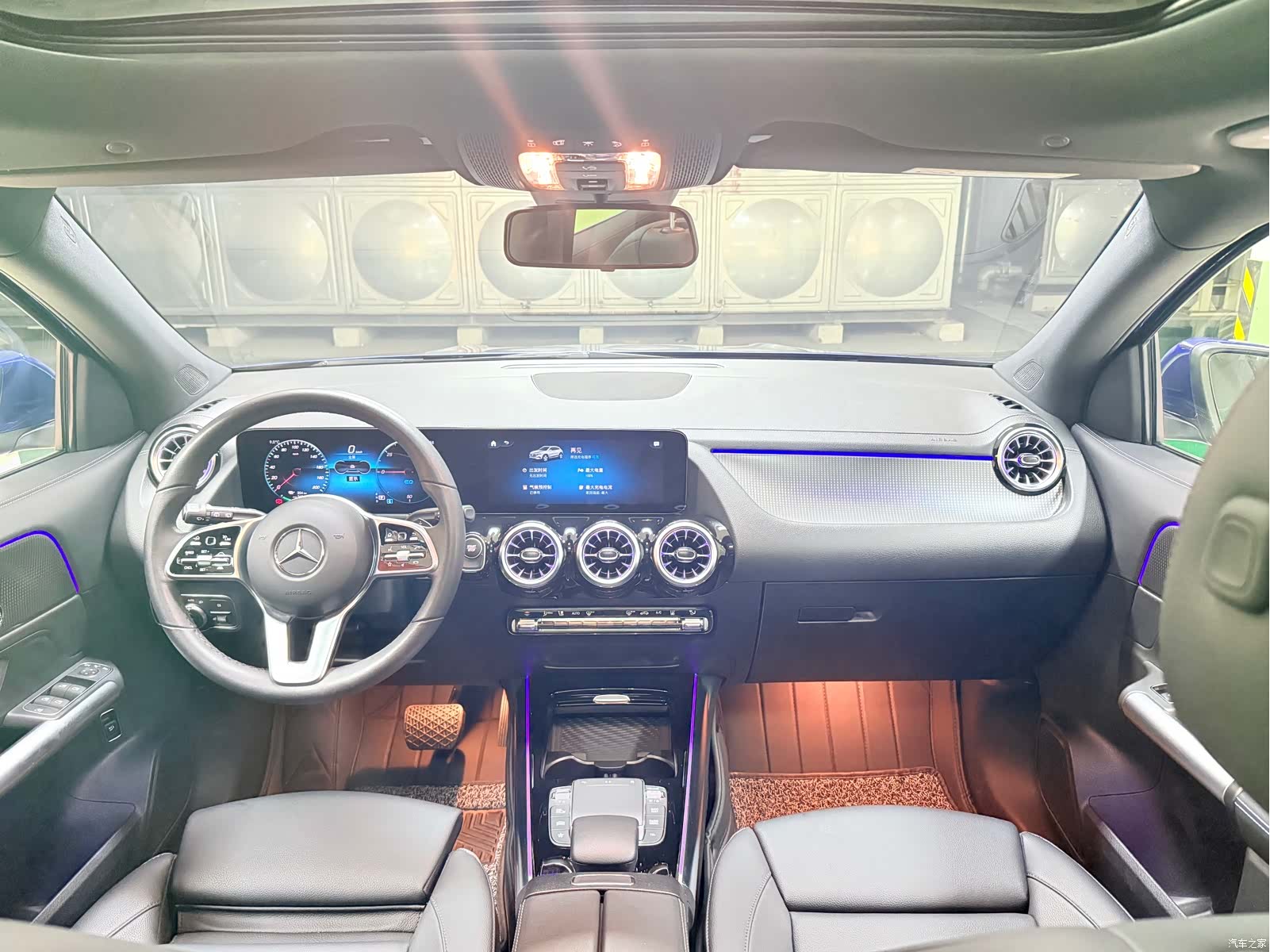 Mercedes-Benz EQA, 2024 31