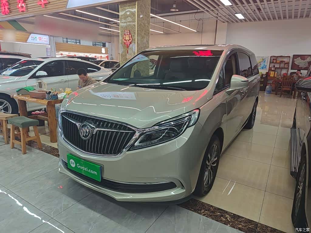 Buick GL8, 2017 2