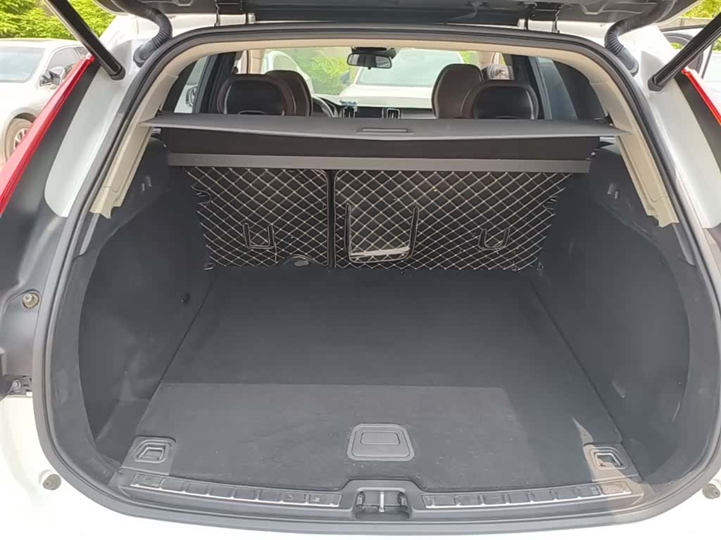 Volvo XC60, 2019 19