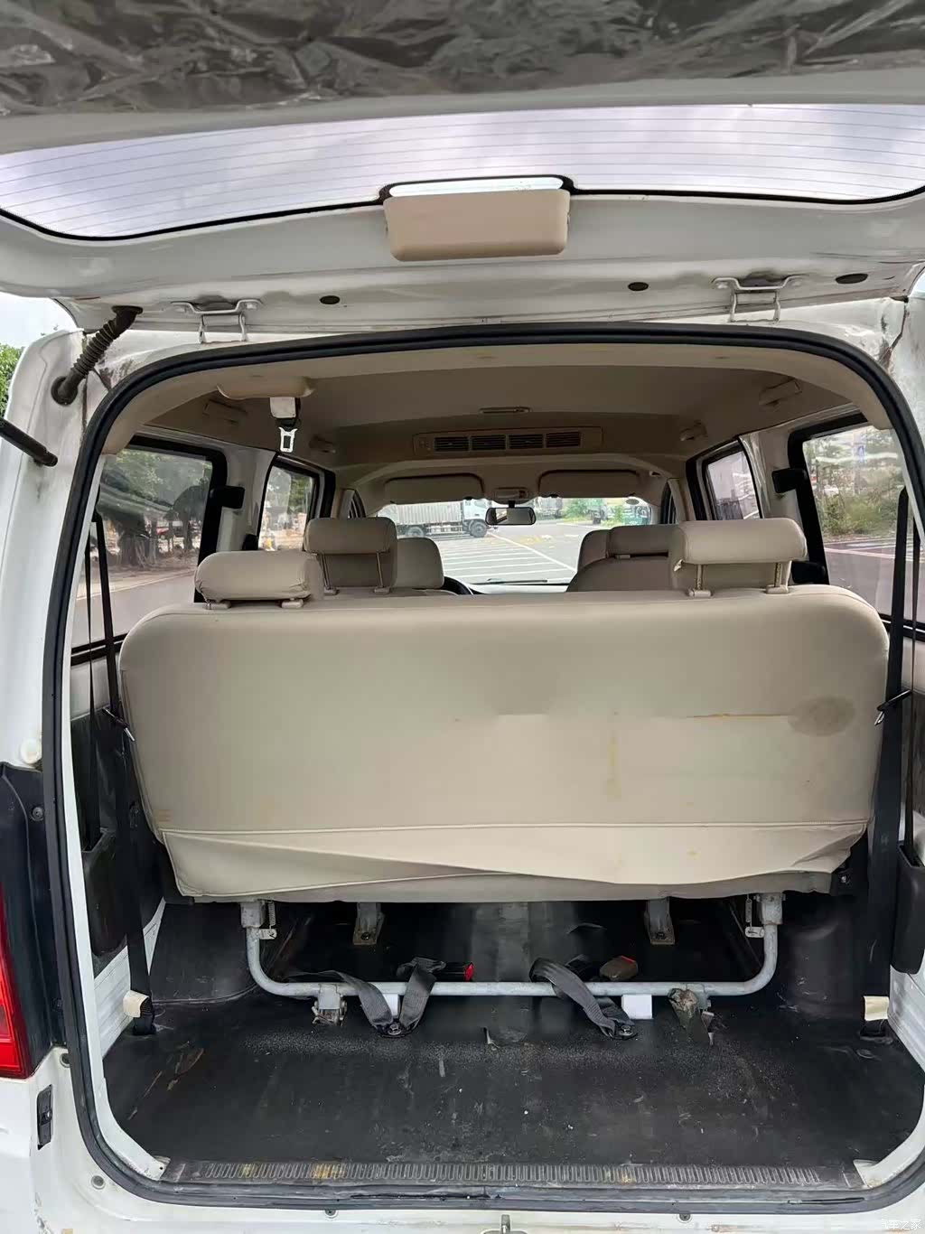 Wuling V, 2017 10