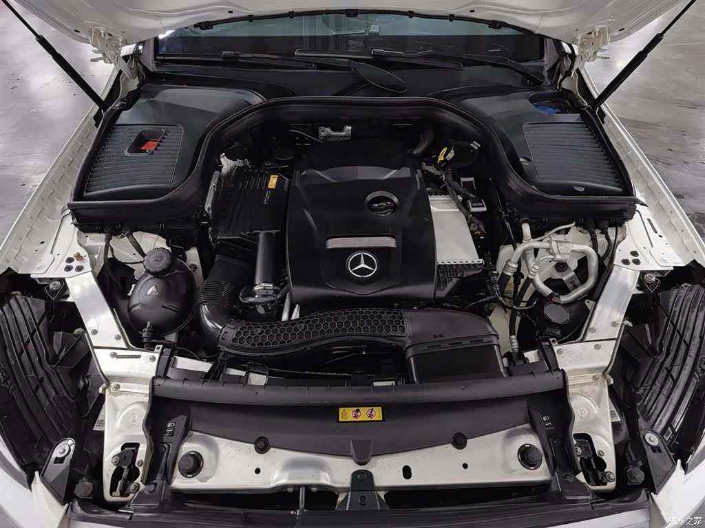 Mercedes-Benz GLC, 2016 6
