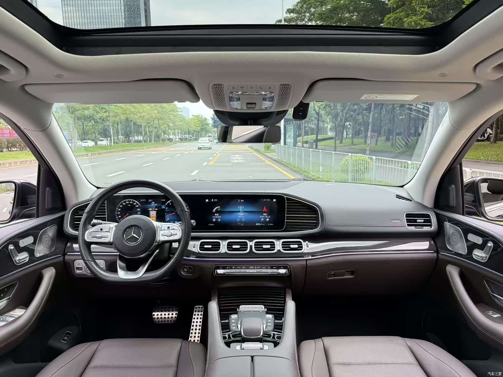 Mercedes-Benz GLS, 2023 все фото