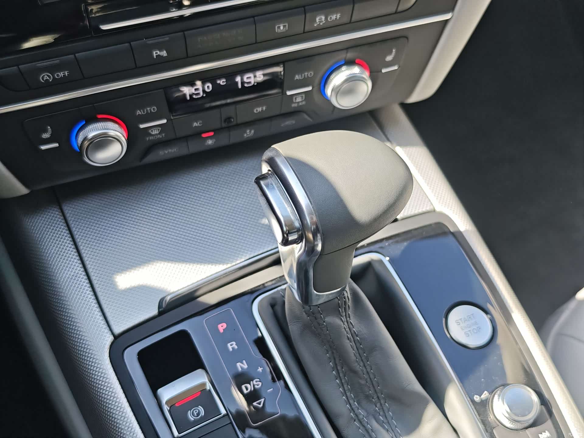 Audi A6L, 2015 17
