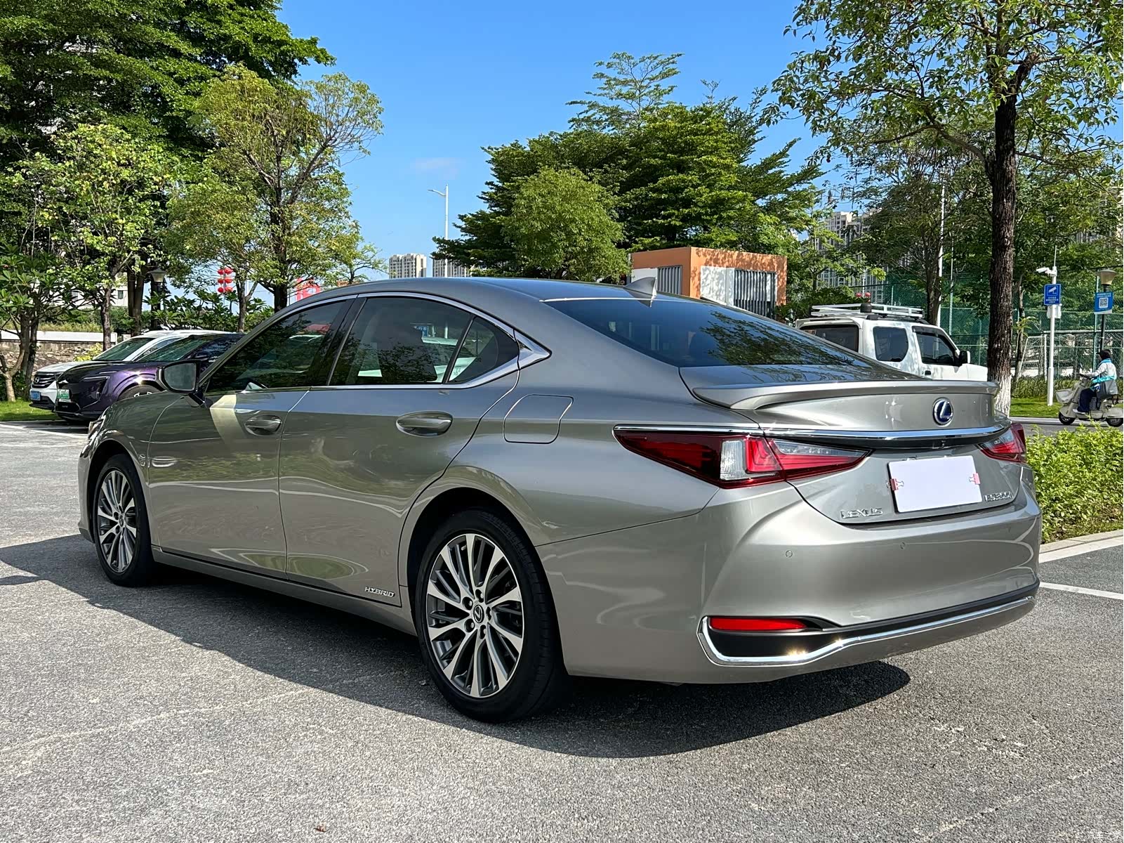 Lexus ES, 2021 28