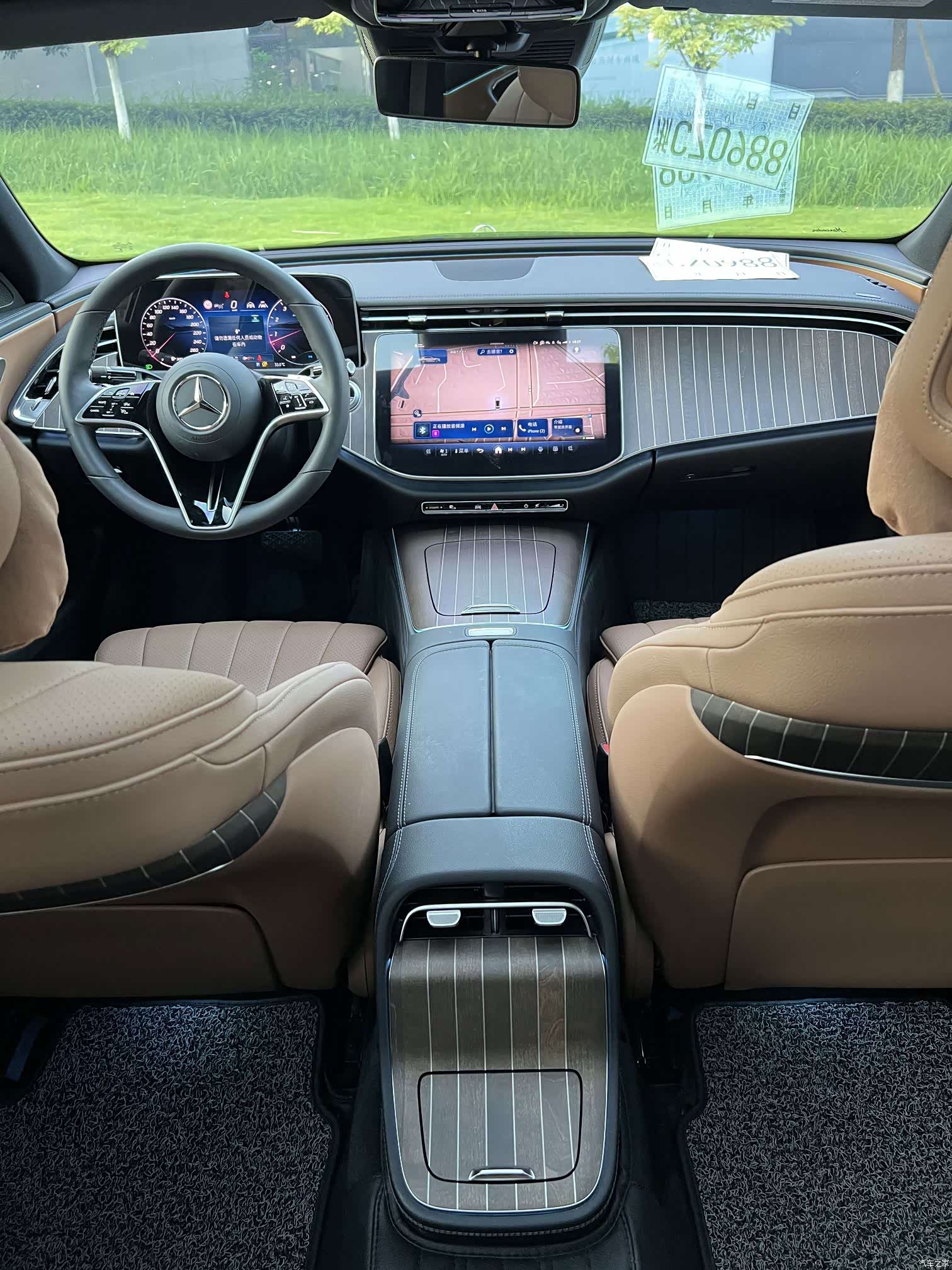 Mercedes-Benz E-Class, 2025 все фото