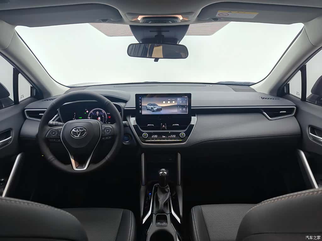 Toyota Frontlander, 2023 19