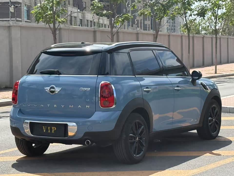MINI COUNTRYMAN