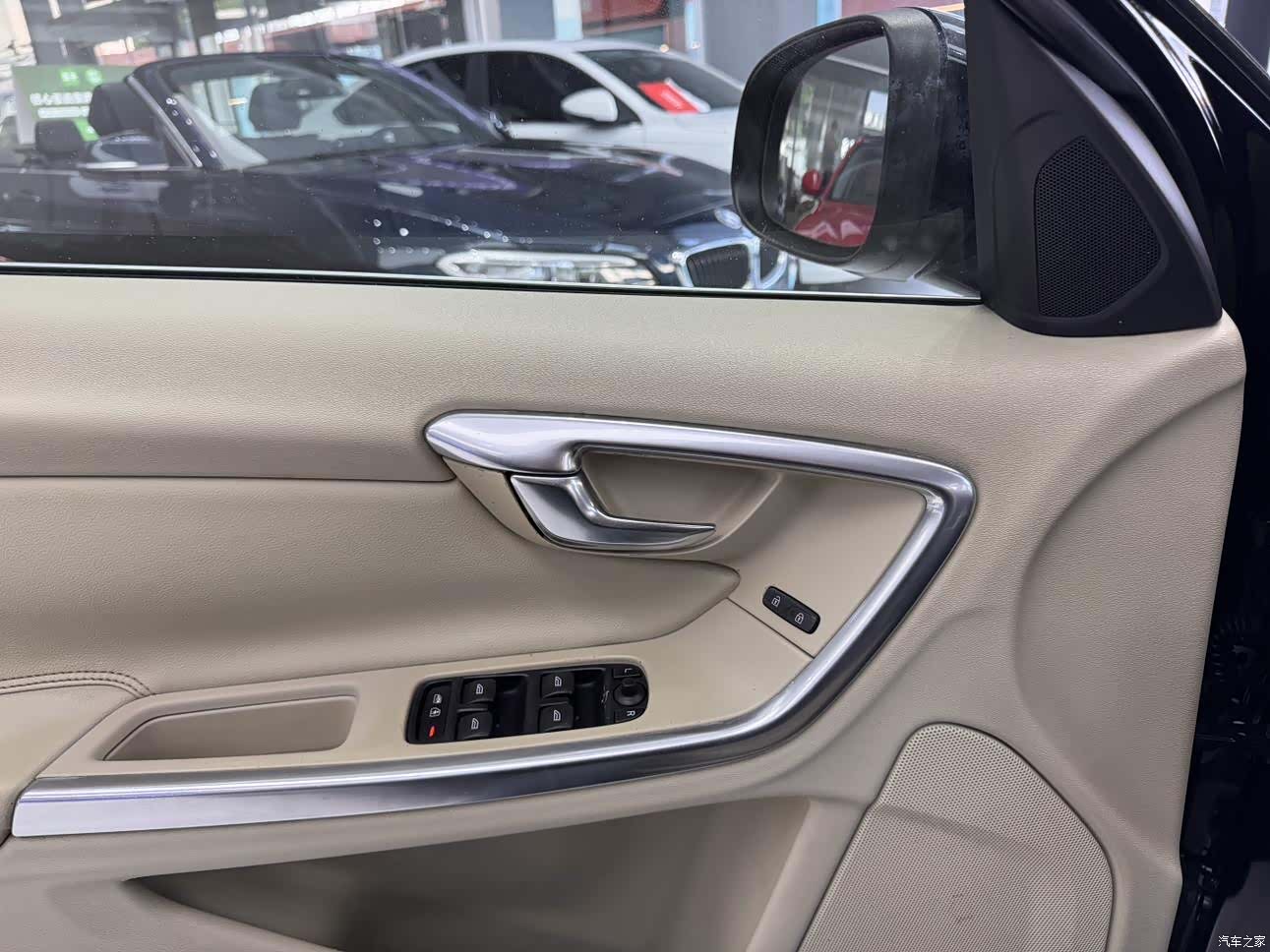 Volvo V60, 2014 21
