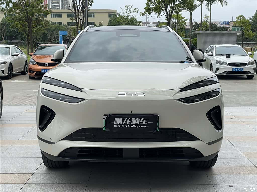 BYD HiAce, 2025 2