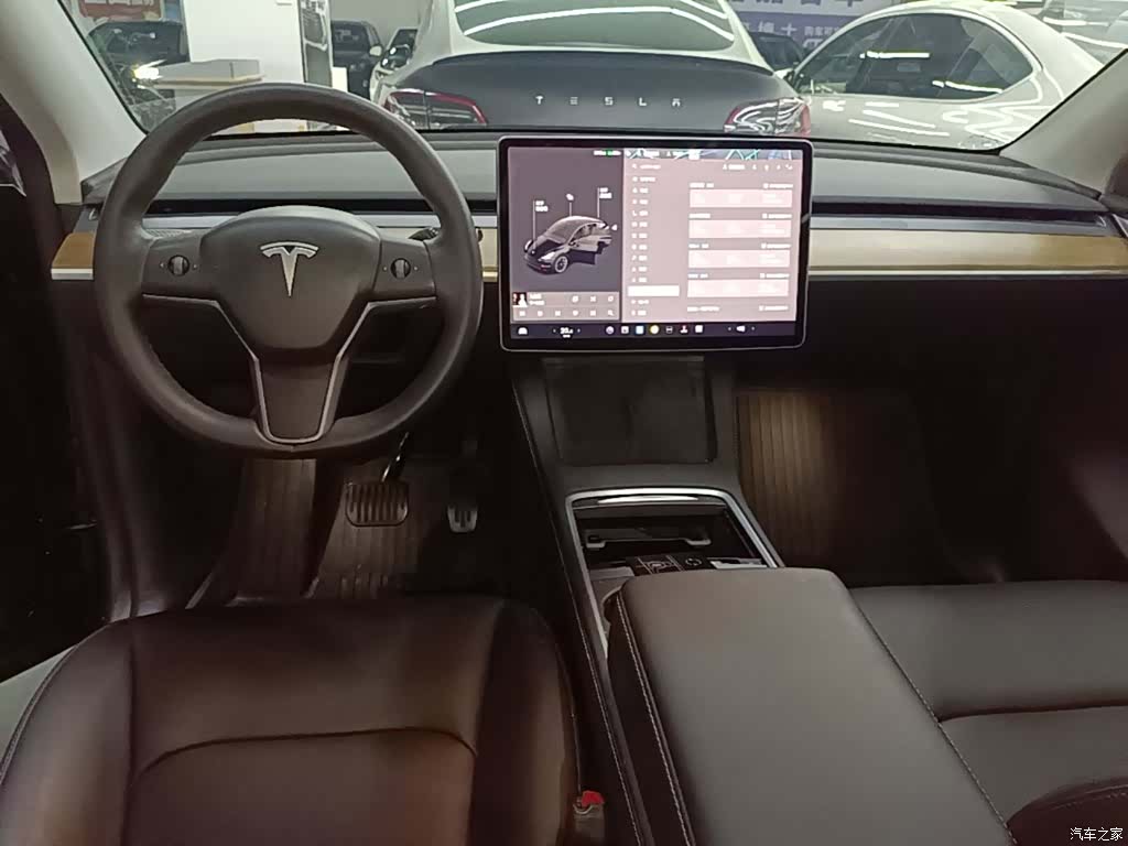 Tesla Model Y, 2022 6