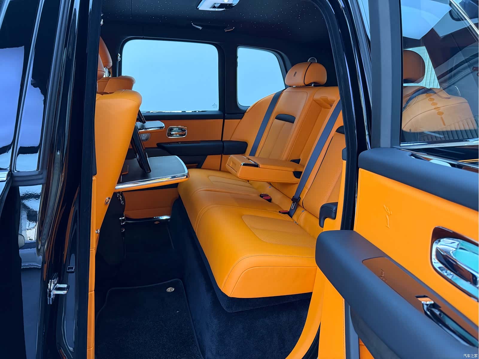 Rolls-Royce Cullinan, 2024 9