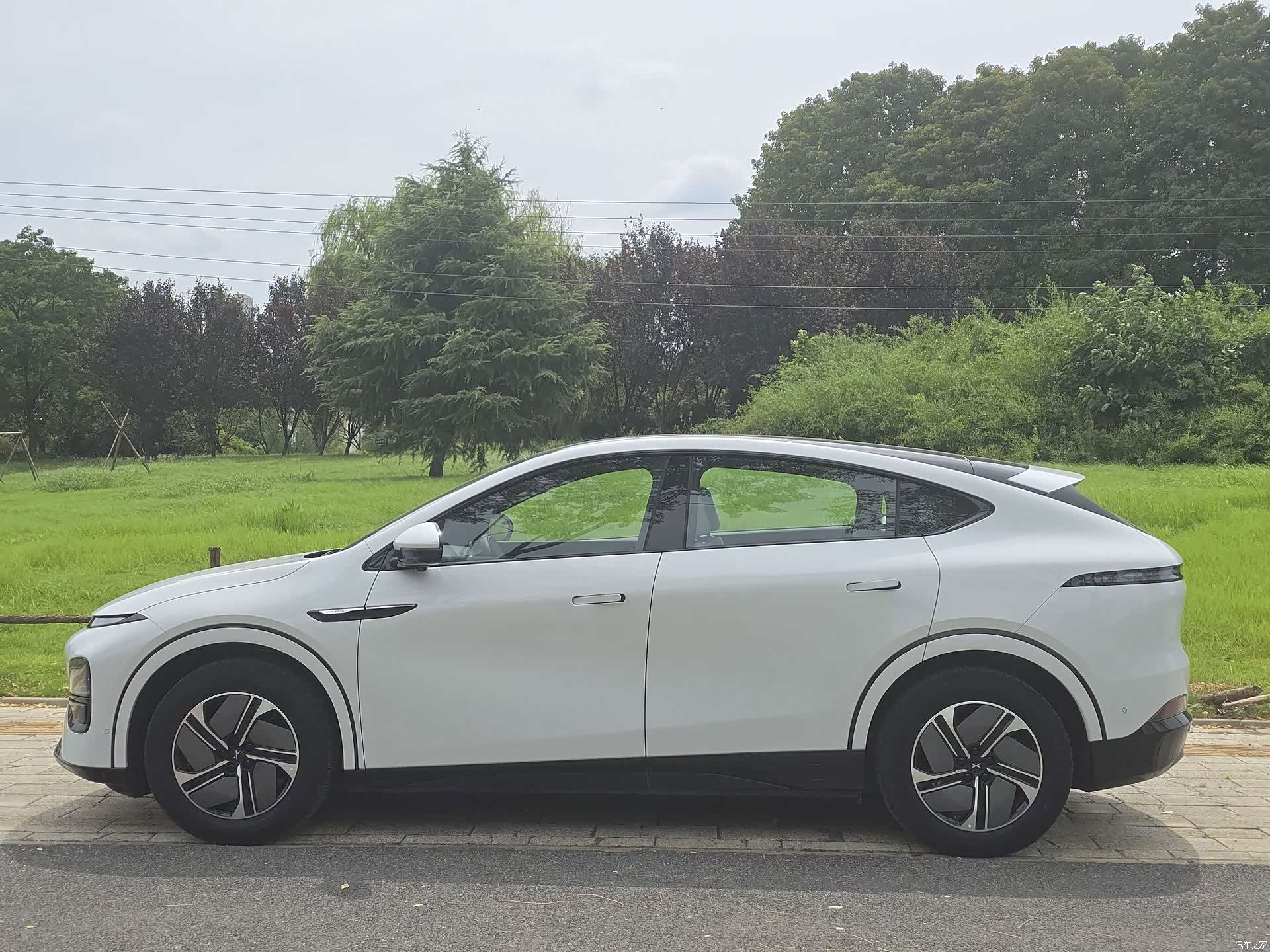 Xpeng G6, 2024 9