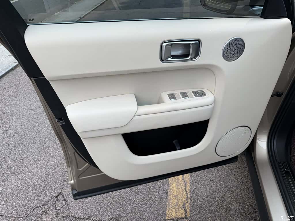 Li Auto L9, 2022 6