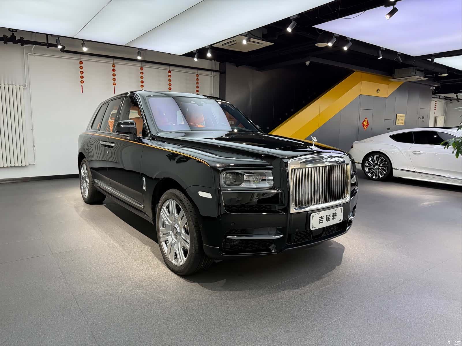 Rolls-Royce Cullinan, 2024 3