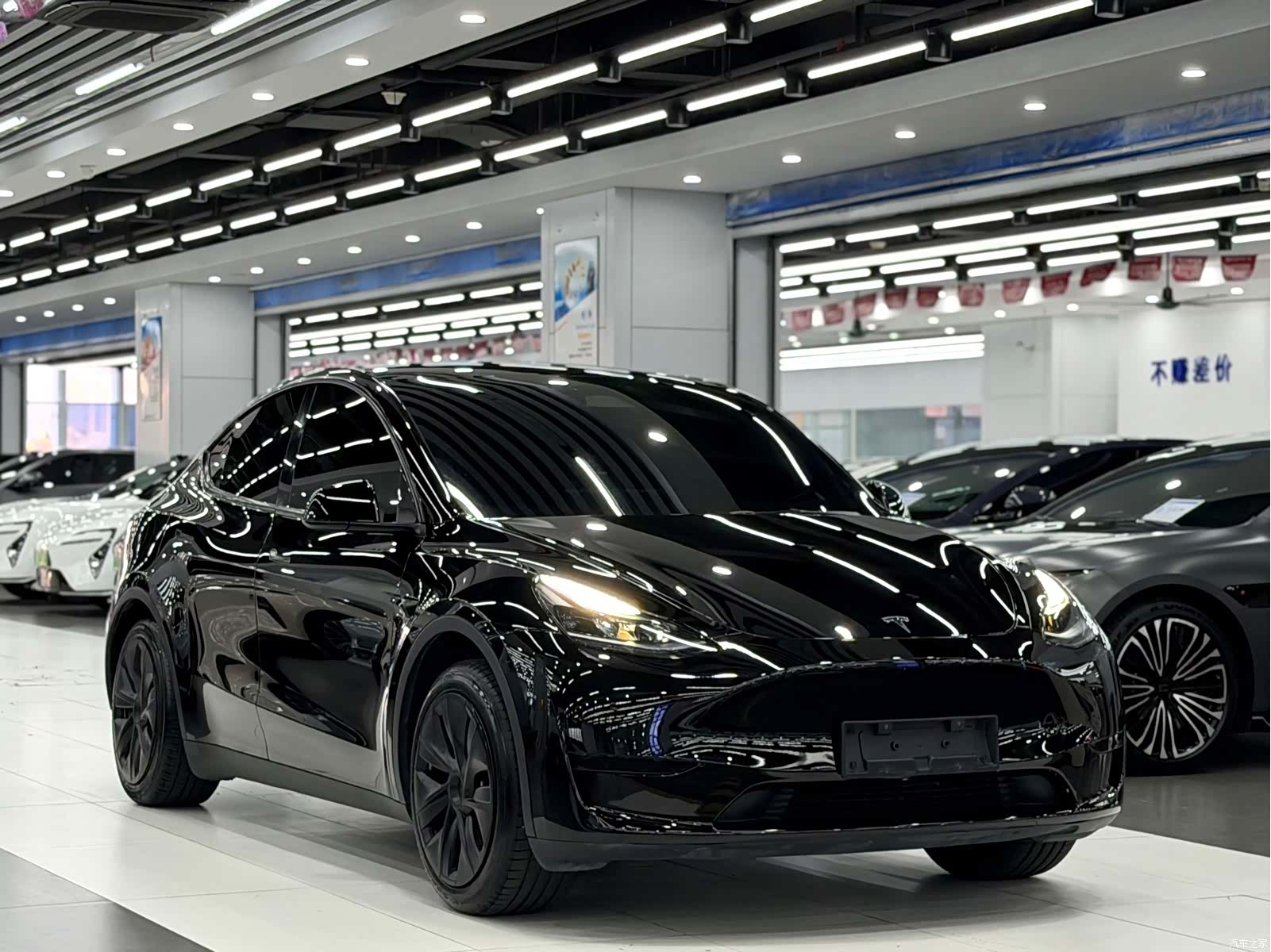 Tesla Model Y, 2024 3