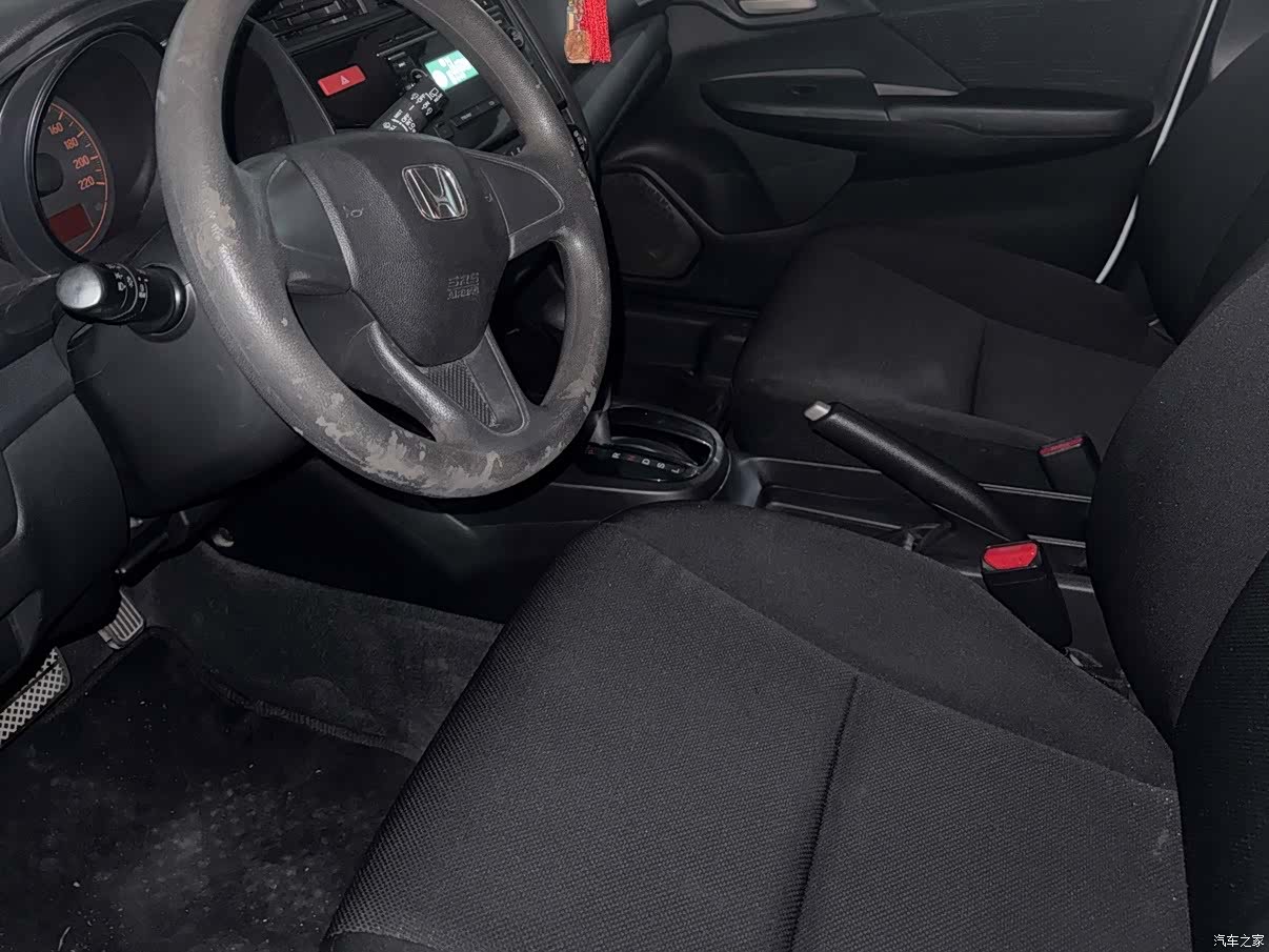 Honda Fit, 2016 11