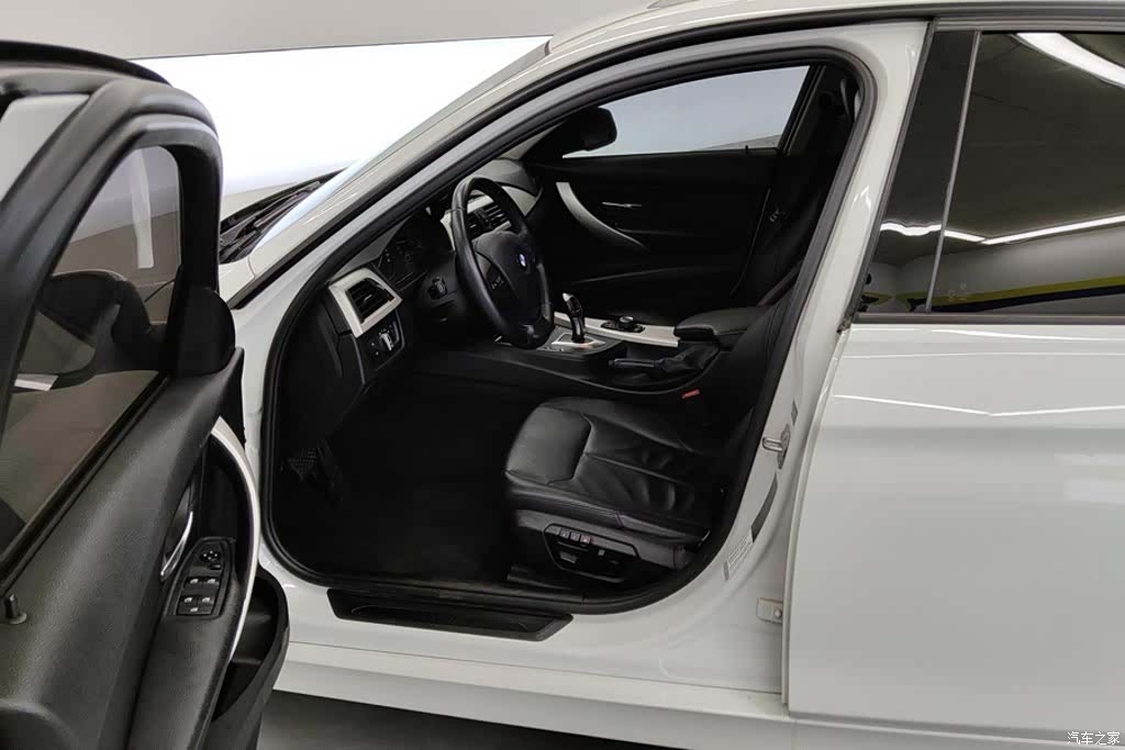 BMW 3 Series, 2013 9