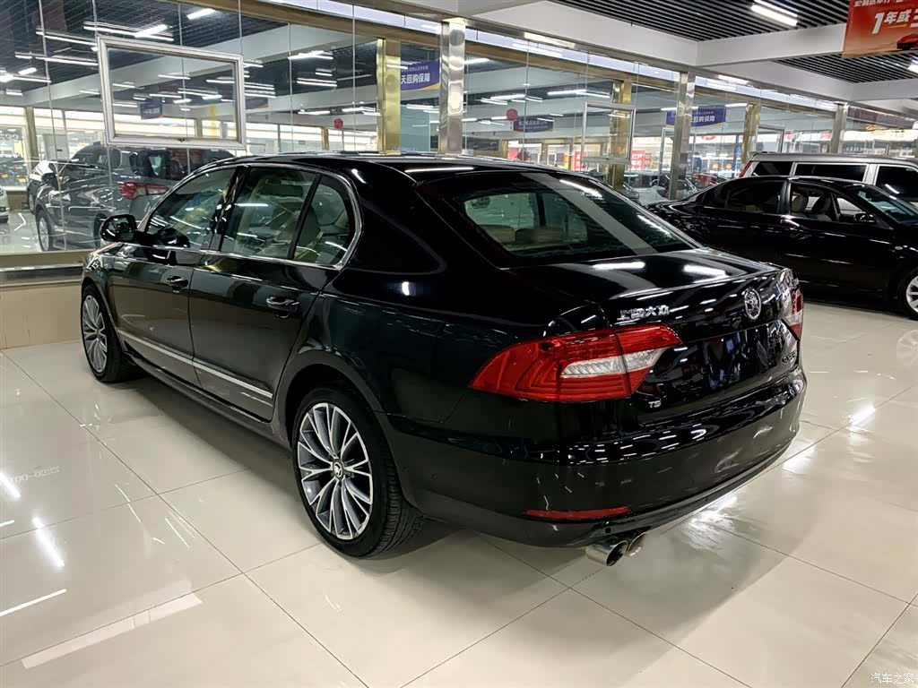 Skoda Superb, 2015 16