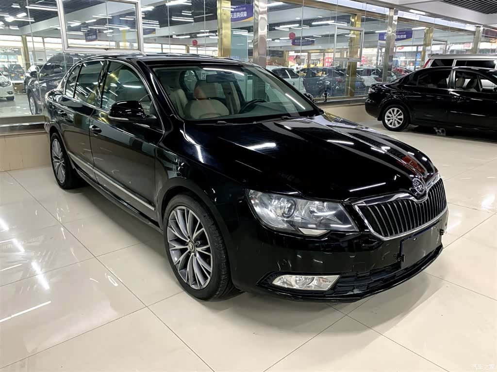 Skoda Superb, 2015 9