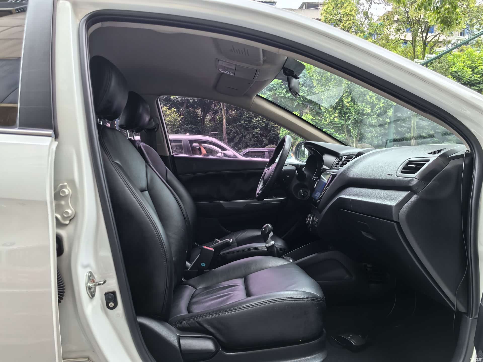 Kia K2, 2014 14