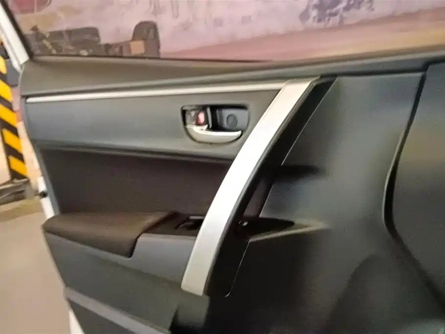 Toyota Corolla dual engine E+