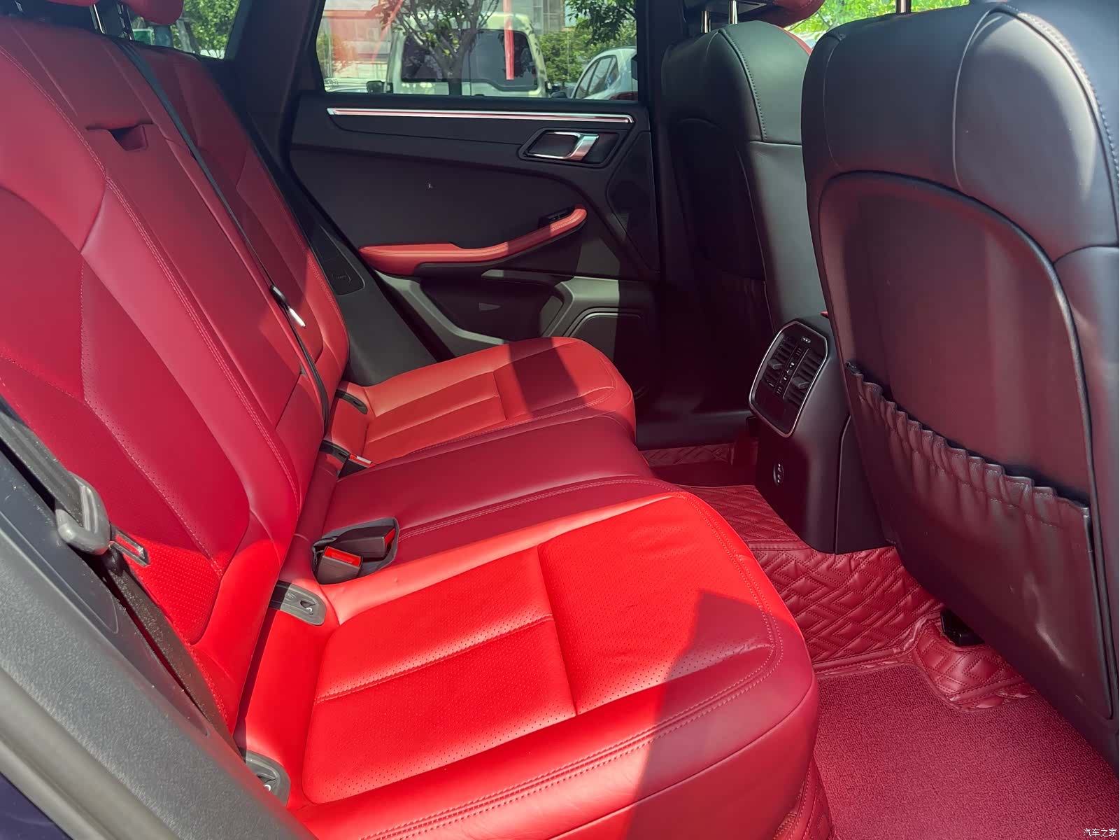 Porsche Macan, 2023 9