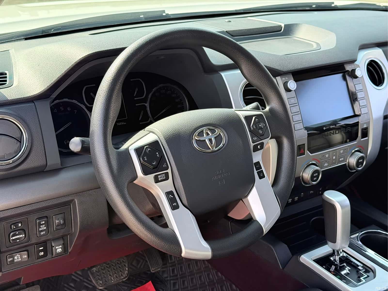 Toyota Tundra, 2020 8