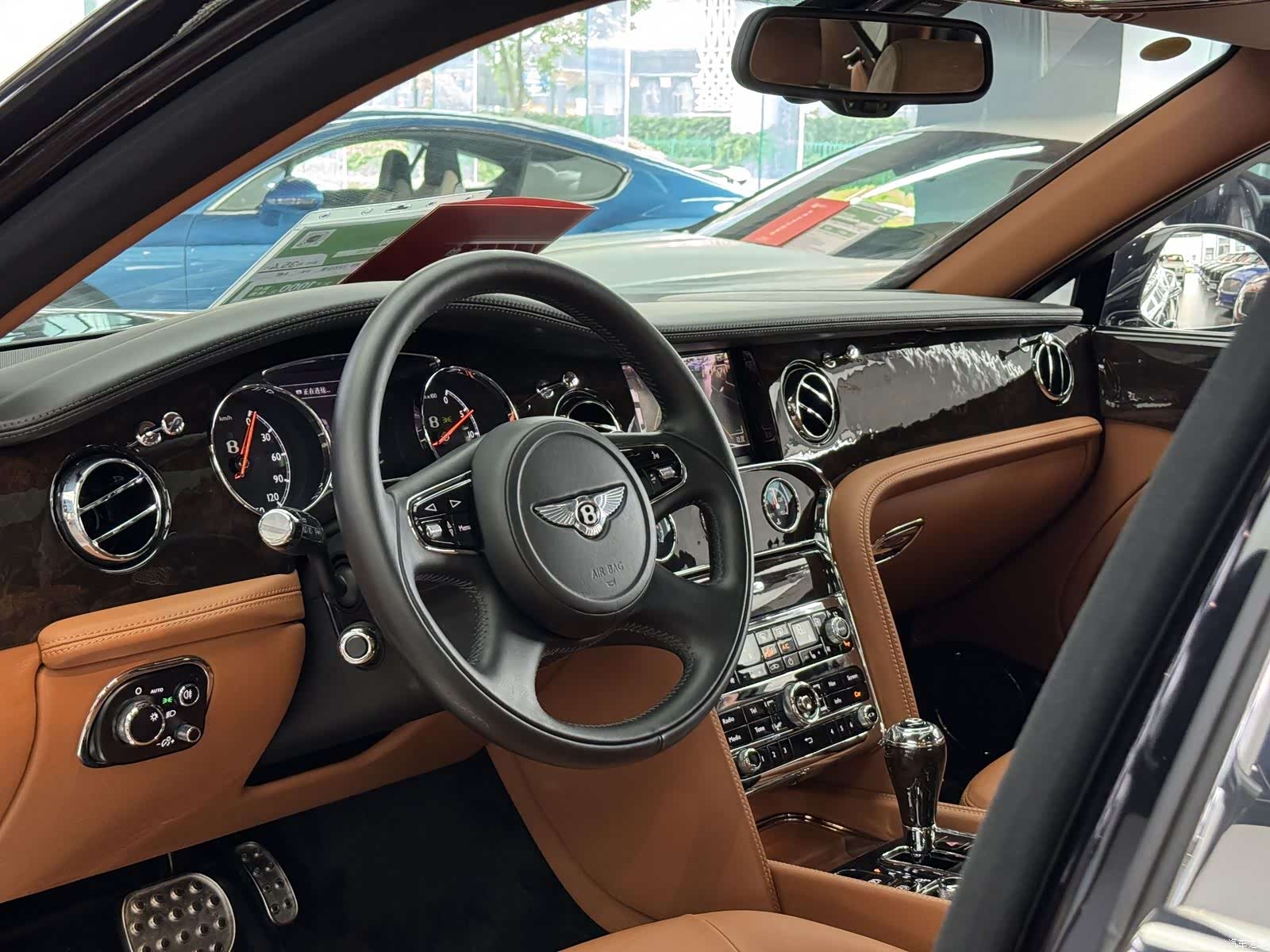 Bentley Mulsanne, 2014 7