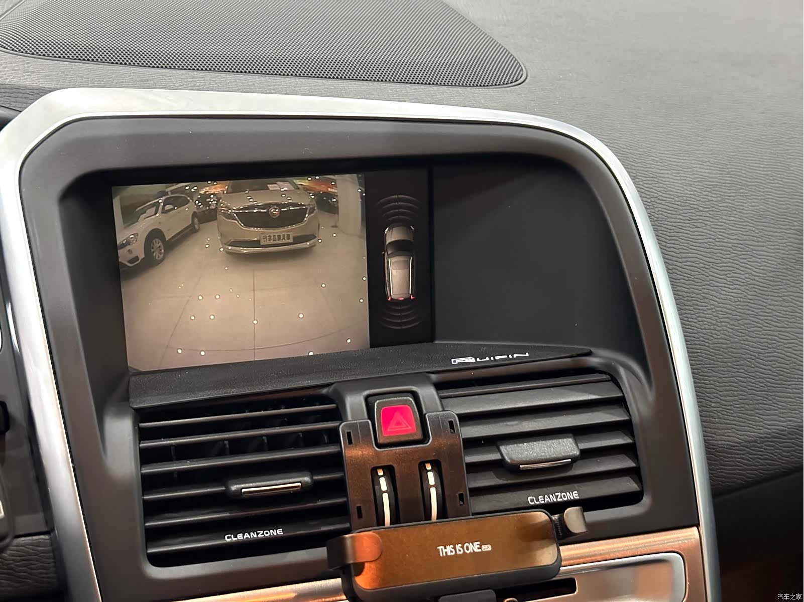 Volvo XC60, 2017 18