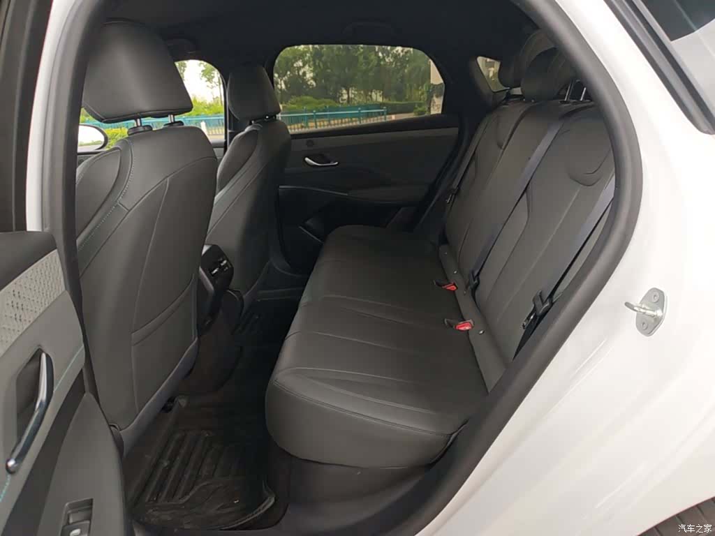 BYD Qin, 2025 17