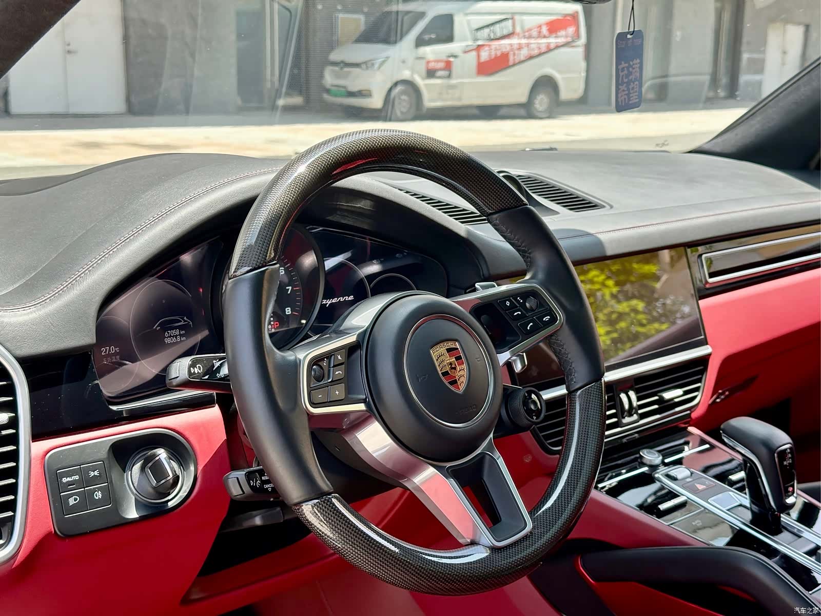 Porsche Cayenne, 2023 10