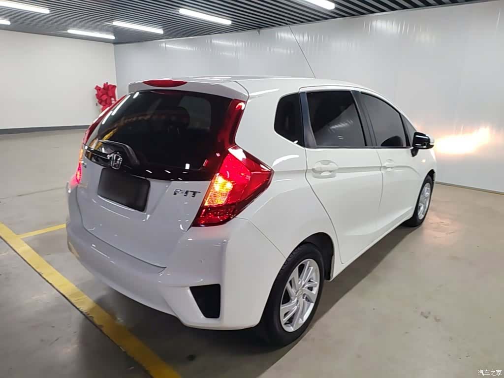 Honda Fit, 2016 7