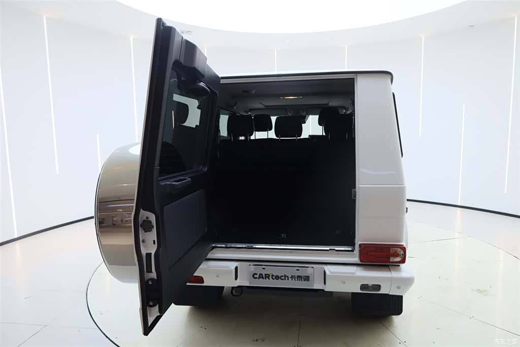 Mercedes-Benz G-Class, 2018 9