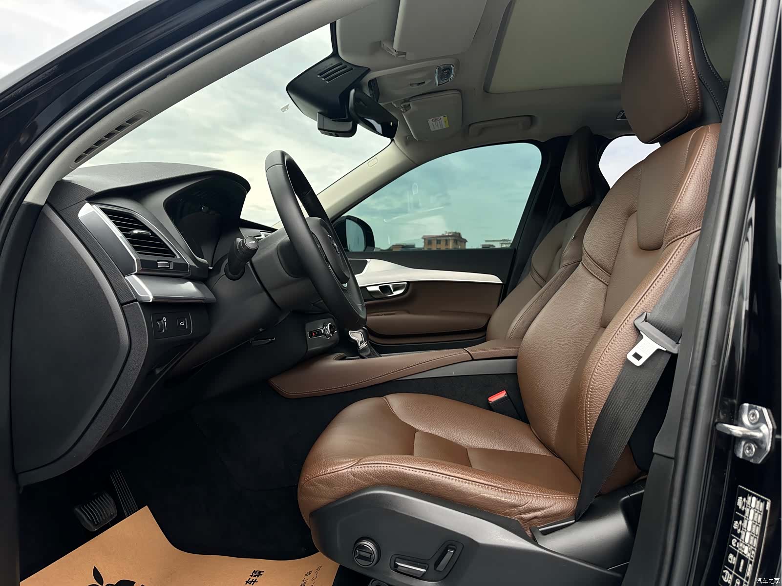 Volvo XC90, 2019 12