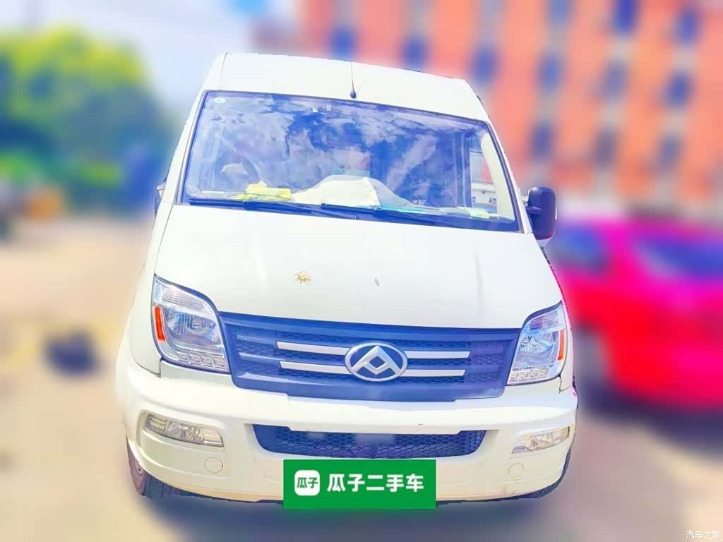 Maxus V80, 2022 24