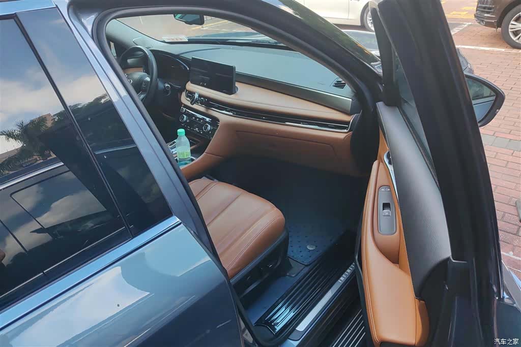 Infiniti QX60, 2022 8