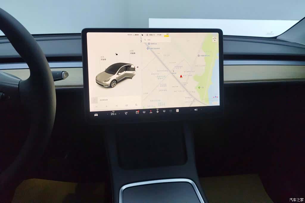 Tesla Model Y, 2021 13