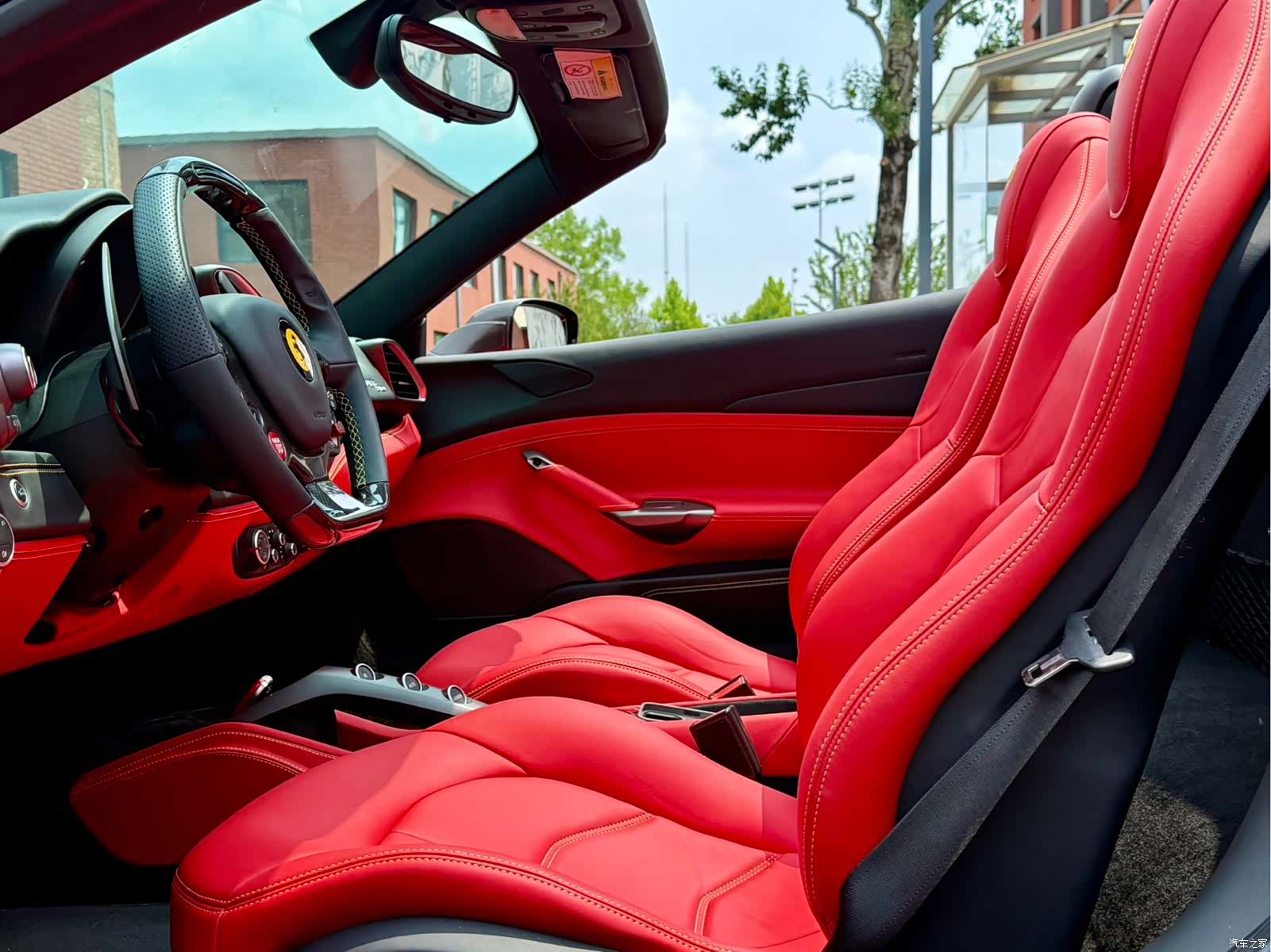 Ferrari 488, 2019 11